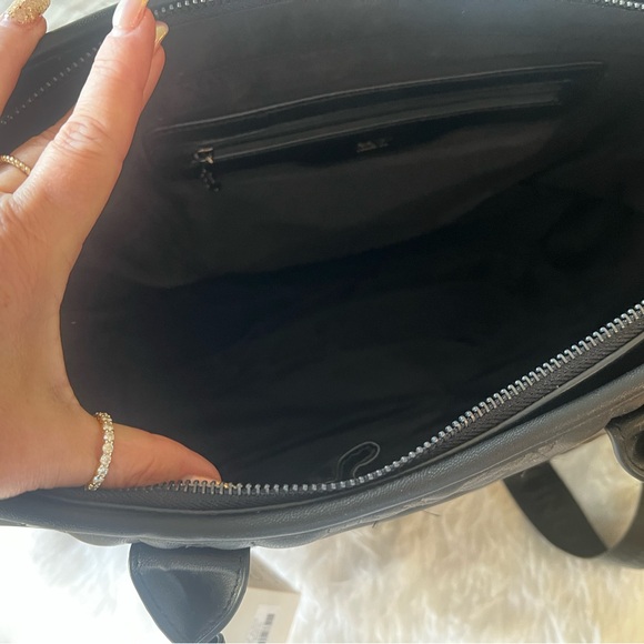 NWT Valentino Orlandi Large Quilted Tote Bag in Black - Picture 7 of 13